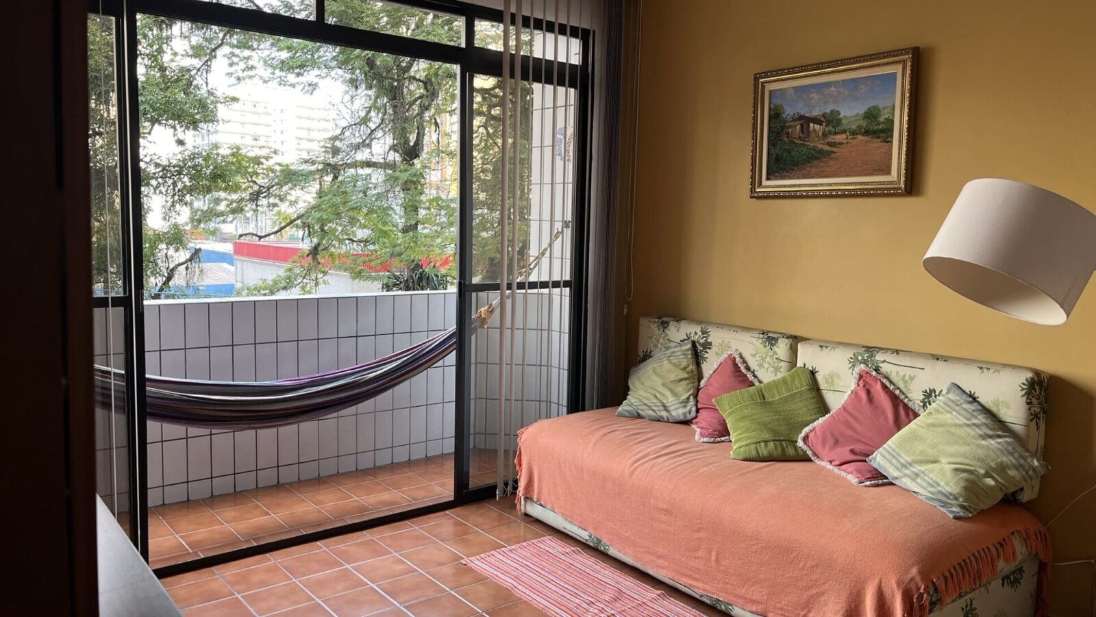 apartamento amplo em São Vicente- SP